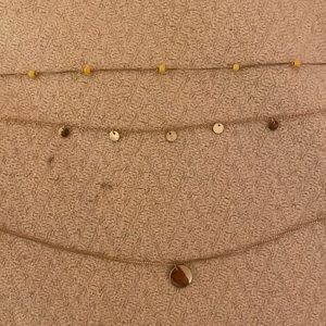 Beautiful three-layered golden necklace!